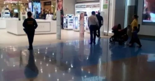 FALABELLA  PLAZA CENTRAL FALABELLA  PLAZA CENTRAL